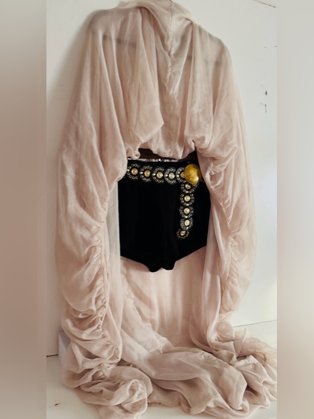 REVOLVE 3 PIECE OUTFIT - NEW WITH TAGS!
MARP $280.00